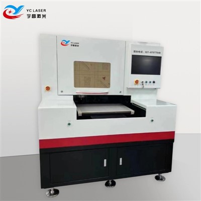 Stroj za lasersko rezanje iz taljenega kvarca